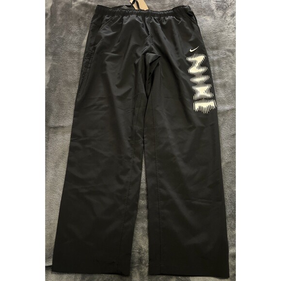 LARGE Nike Form Men's Dri-FIT Versatile Trousers HJ0369-011 - Picture 1 of 8